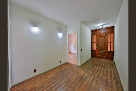 Casa à venda com 5 quartos, 327m² em Vila Mariana, São Paulo