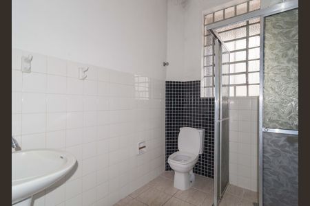 Apartamento à venda com 100m², 2 quartos e sem vaga Apartamento à venda com 100m², 2 quartos e sem vagaBanheiro