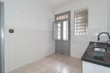 Apartamento à venda com 100m², 2 quartos e sem vaga Apartamento à venda com 100m², 2 quartos e sem vagaCozinha