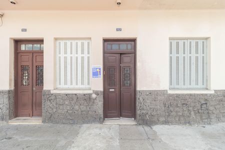 Apartamento à venda com 100m², 2 quartos e sem vaga Apartamento à venda com 100m², 2 quartos e sem vagaFachada