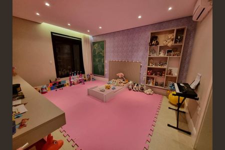 Casa à venda com 4 quartos, 415m² em Jardim Paulista, São Paulo