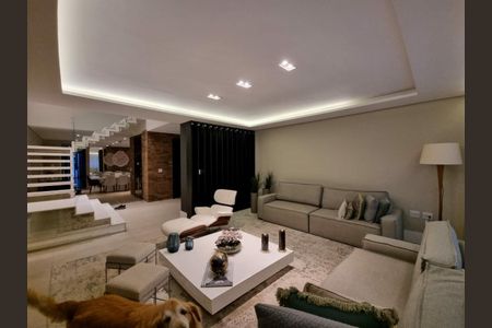 Casa à venda com 4 quartos, 415m² em Jardim Paulista, São Paulo