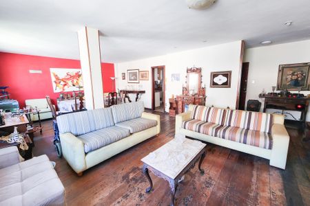 Apartamento à venda com 173m², 4 quartos e 1 vaga Apartamento à venda com 173m², 4 quartos e 1 vagaSala