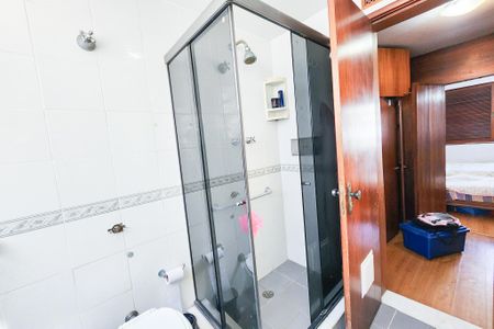 Apartamento à venda com 173m², 4 quartos e 1 vaga Apartamento à venda com 173m², 4 quartos e 1 vagaBanheiro da Suíte