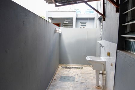 Casa para alugar com 40m², 1 quarto e sem vaga Casa para alugar com 40m², 1 quarto e sem vagaLavanderia