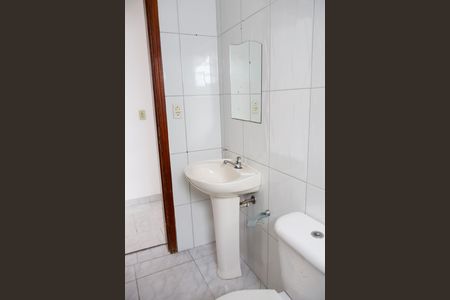 Casa para alugar com 40m², 1 quarto e sem vaga Casa para alugar com 40m², 1 quarto e sem vagaBanheiro