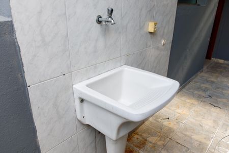 Casa para alugar com 40m², 1 quarto e sem vaga Casa para alugar com 40m², 1 quarto e sem vagaLavanderia