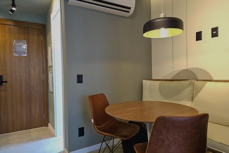 Apartamento para alugar com 28m², 1 quarto e 1 vagaSala/Cozinha
