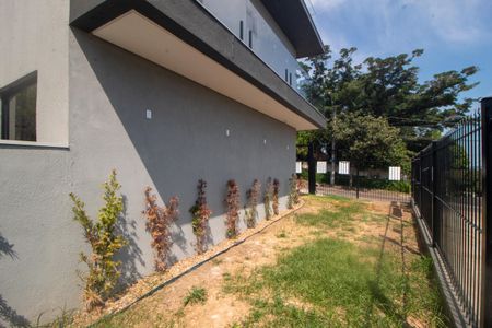 Casa à venda com 88m², 3 quartos e 2 vagas Casa à venda com 88m², 3 quartos e 2 vagasJardim