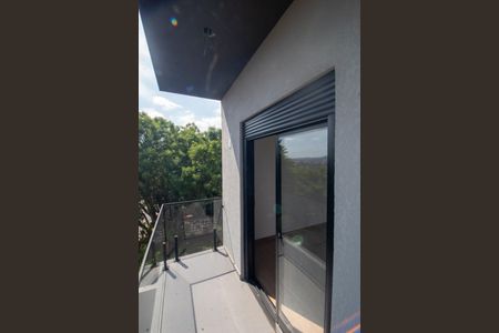 Casa à venda com 88m², 3 quartos e 2 vagas Casa à venda com 88m², 3 quartos e 2 vagasVaranda