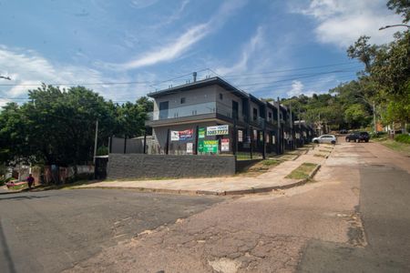 Casa à venda com 88m², 3 quartos e 2 vagas Casa à venda com 88m², 3 quartos e 2 vagasFachada