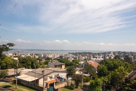 Casa à venda com 88m², 3 quartos e 2 vagas Casa à venda com 88m², 3 quartos e 2 vagasVista