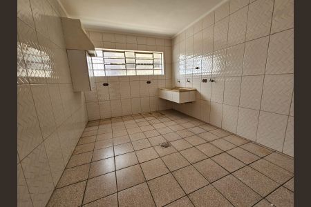 Casa à venda com 223m², 5 quartos e 4 vagasÁrea de Serviço