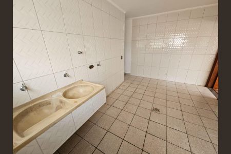 Casa à venda com 223m², 5 quartos e 4 vagasÁrea de Serviço