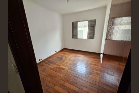 Casa à venda com 223m², 5 quartos e 4 vagasQuarto 1