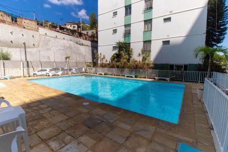 Apartamento à venda com 55m², 2 quartos e 1 vaga Apartamento à venda com 55m², 2 quartos e 1 vagaÁrea comum - Piscina