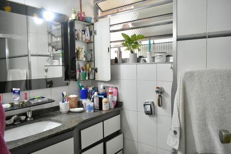 Apartamento à venda com 95m², 3 quartos e 2 vagasBanheiro