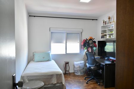 Apartamento à venda com 95m², 3 quartos e 2 vagasQuarto 2