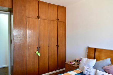 Apartamento à venda com 95m², 3 quartos e 2 vagasQuarto 1