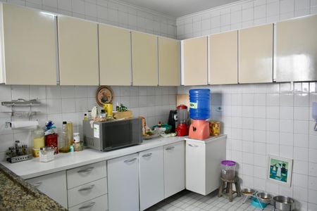 Apartamento à venda com 95m², 3 quartos e 2 vagasCozinha