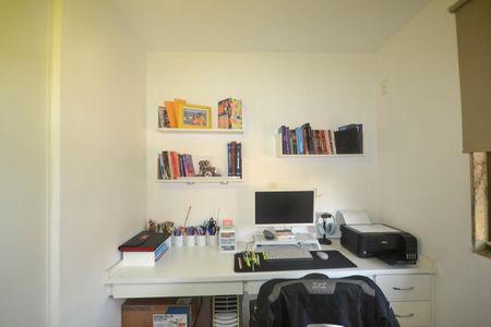 Casa para alugar com 83m², 2 quartos e 2 vagas Casa para alugar com 83m², 2 quartos e 2 vagasQuarto 1