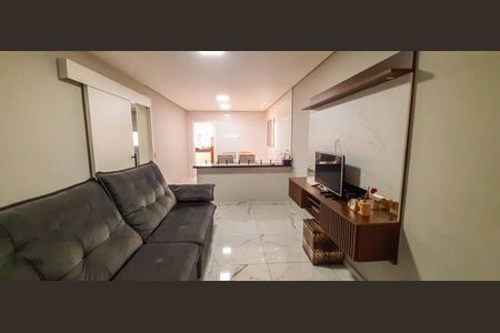 Casa para alugar com 338m², 3 quartos e 2 vagasCasa 1 - Sala de Estar