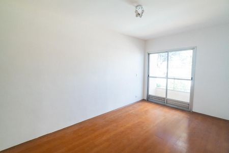 Apartamento à venda com 45m², 1 quarto e 1 vagaSala