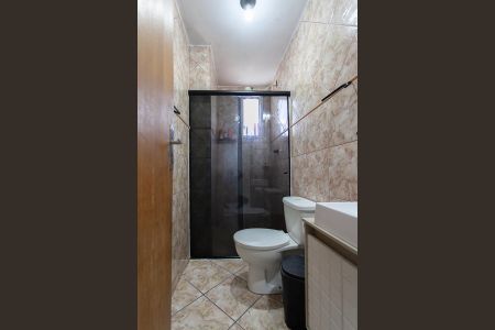 Apartamento à venda com 75m², 3 quartos e 1 vaga Apartamento à venda com 75m², 3 quartos e 1 vagaBanheiro Social