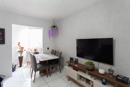 Apartamento à venda com 75m², 3 quartos e 1 vaga Apartamento à venda com 75m², 3 quartos e 1 vagaSala