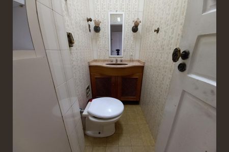 Casa à venda com 334m², 4 quartos e 2 vagas