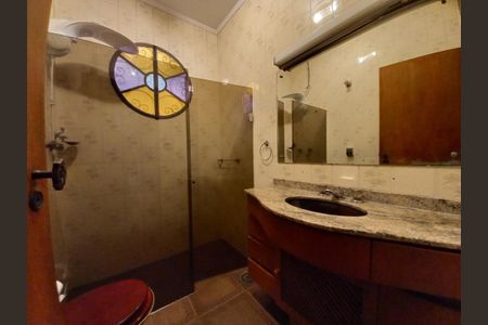 Casa à venda com 334m², 4 quartos e 2 vagas