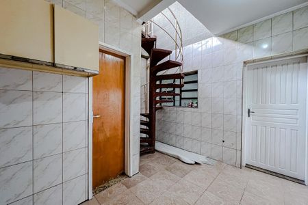 Casa à venda com 106m², 2 quartos e 1 vagaÁrea de Serviço