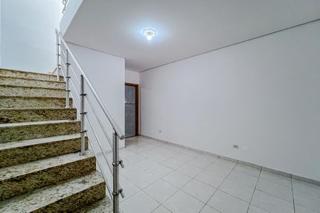 Casa à venda com 106m², 2 quartos e 1 vagaSala