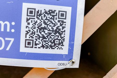 Casa à venda com 106m², 2 quartos e 1 vagaPlaquinha