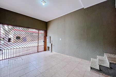 Casa à venda com 106m², 2 quartos e 1 vagaGaragem
