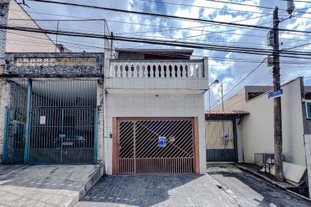 Casa à venda com 106m², 2 quartos e 1 vagaFachada