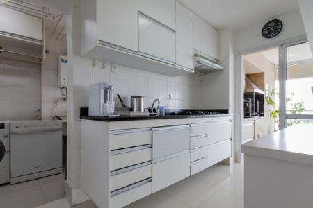 Apartamento à venda com 130m², 3 quartos e 2 vagasCozinha