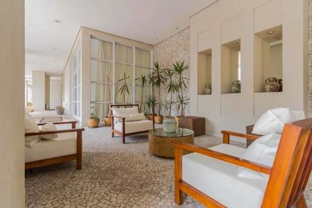 Apartamento à venda com 130m², 3 quartos e 2 vagas Apartamento à venda com 130m², 3 quartos e 2 vagasHall social