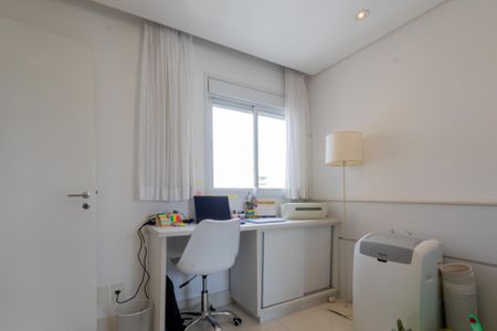 Apartamento à venda com 130m², 3 quartos e 2 vagas Apartamento à venda com 130m², 3 quartos e 2 vagasQuarto 1