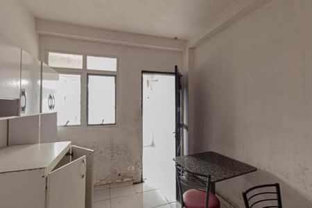 Casa para alugar com 50m², 1 quarto e sem vaga Casa para alugar com 50m², 1 quarto e sem vagaCozinha