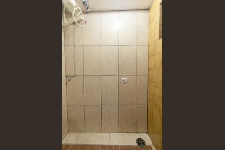 Casa para alugar com 50m², 1 quarto e sem vaga Casa para alugar com 50m², 1 quarto e sem vagaBanheiro Social