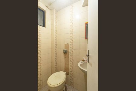 Casa para alugar com 50m², 1 quarto e sem vaga Casa para alugar com 50m², 1 quarto e sem vagaBanheiro