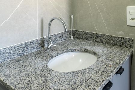 Apartamento para alugar com 27m², 1 quarto e sem vaga Apartamento para alugar com 27m², 1 quarto e sem vagaBanheiro da Suíte