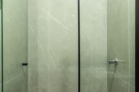 Apartamento para alugar com 27m², 1 quarto e sem vaga Apartamento para alugar com 27m², 1 quarto e sem vagaBanheiro da Suíte