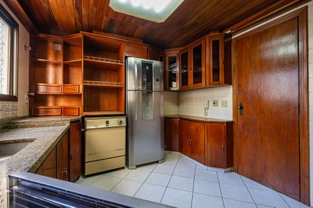 Apartamento para alugar com 166m², 4 quartos e 2 vagas Apartamento para alugar com 166m², 4 quartos e 2 vagasCozinha