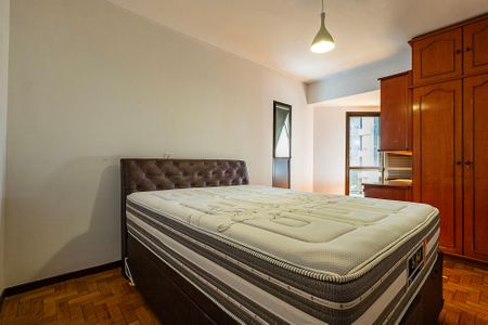 Apartamento para alugar com 166m², 4 quartos e 2 vagas Apartamento para alugar com 166m², 4 quartos e 2 vagasSuíte