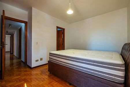 Apartamento para alugar com 166m², 4 quartos e 2 vagas Apartamento para alugar com 166m², 4 quartos e 2 vagasSuíte