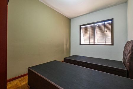 Apartamento para alugar com 166m², 4 quartos e 2 vagas Apartamento para alugar com 166m², 4 quartos e 2 vagasQuarto 2