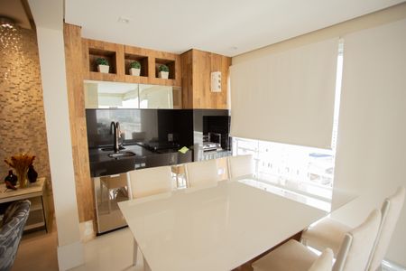 Apartamento à venda com 87m², 2 quartos e 2 vagas Apartamento à venda com 87m², 2 quartos e 2 vagasVaranda da Sala