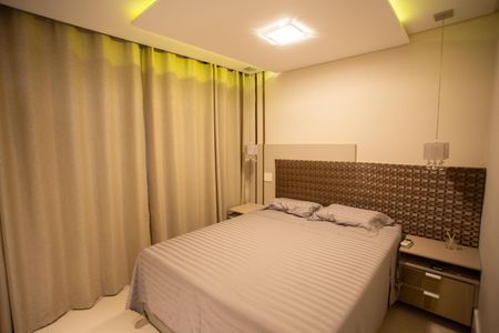 Apartamento à venda com 87m², 2 quartos e 2 vagas Apartamento à venda com 87m², 2 quartos e 2 vagasSuíte
